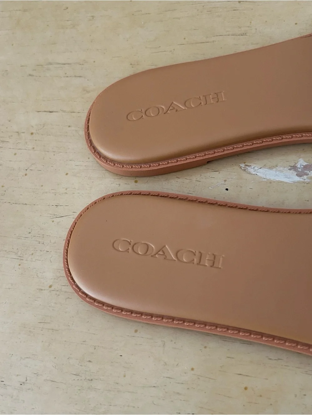 Coach womens holly denim cherries slide sandal in size 8.5 - Picture 6 of 12